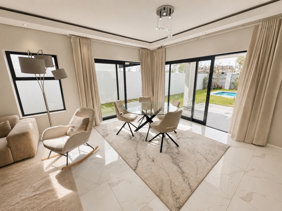 4 Bedroom Property for Sale in Sandown Western Cape